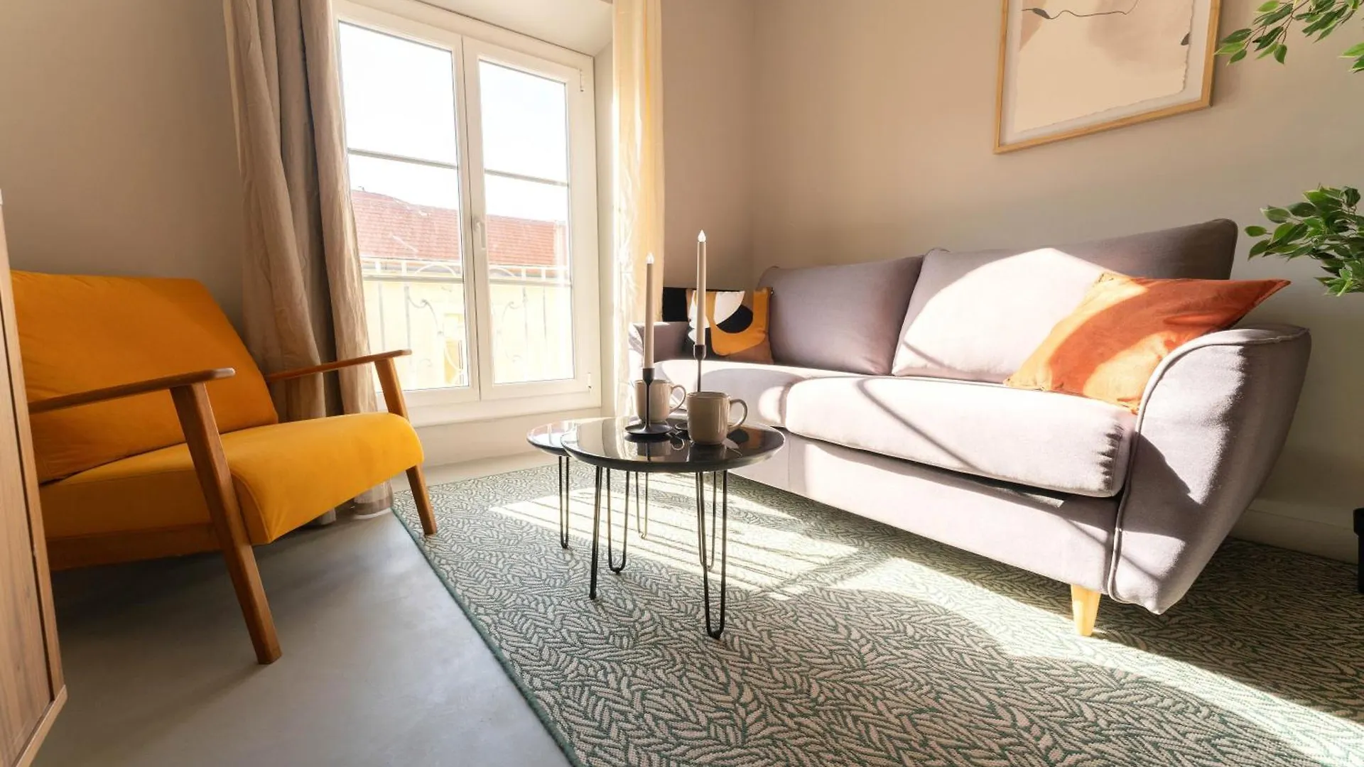 Old Town Diamond, Adorable Sunny Apartment With Ac Nice 0*,